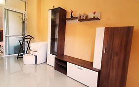Top Floor Two Bedroom Apartment In Central Burgas